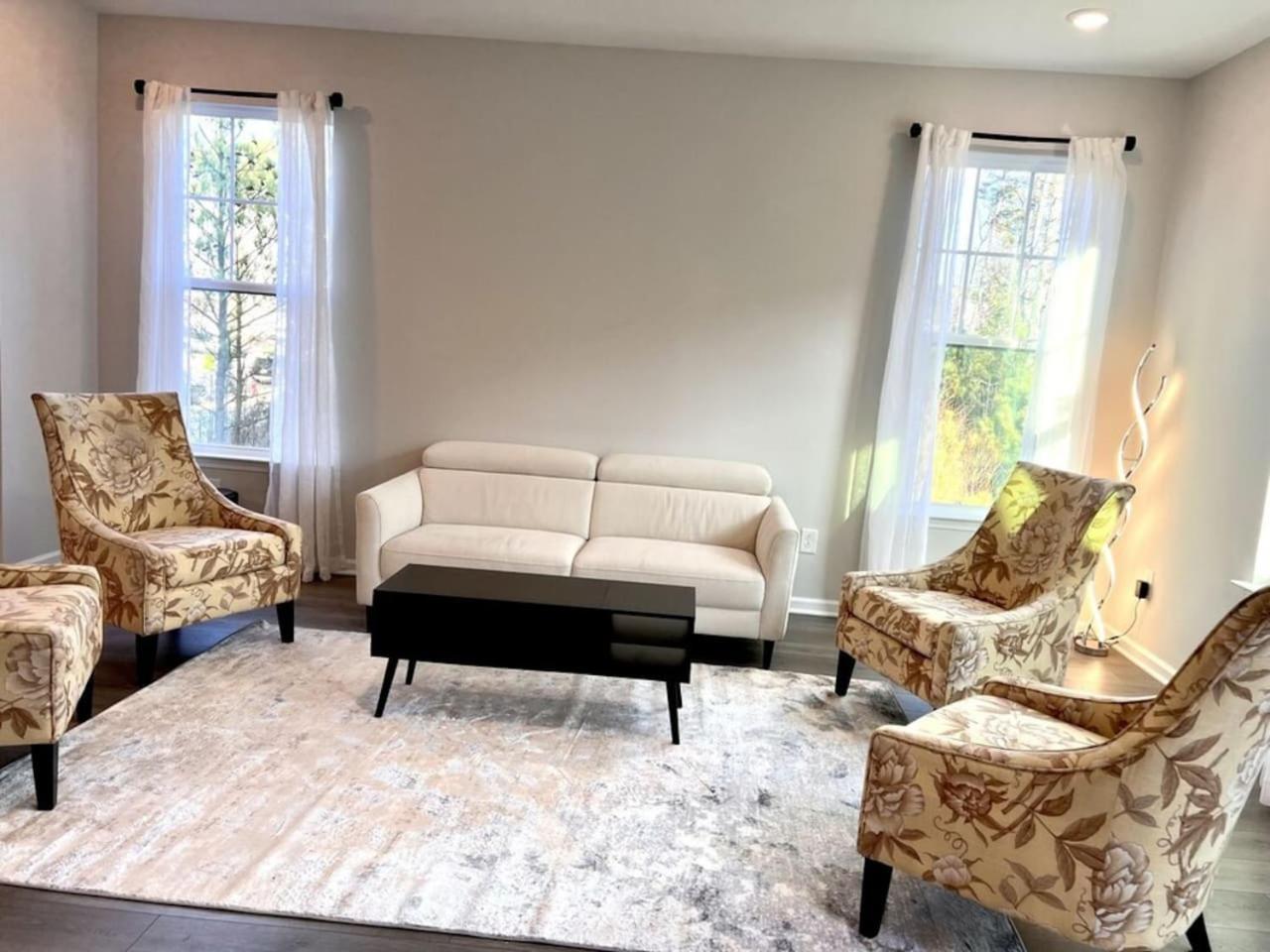 The Villas Buckingham 10 Mins To Rdu Airport Duke Downtown Дарем Екстер'єр фото
